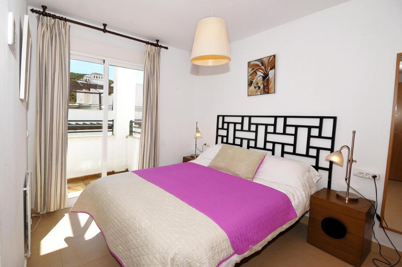 3 Bedroom Townhouse Benahavis Village 외부 사진